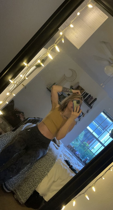 aella.rose onlyfans leaked picture 2