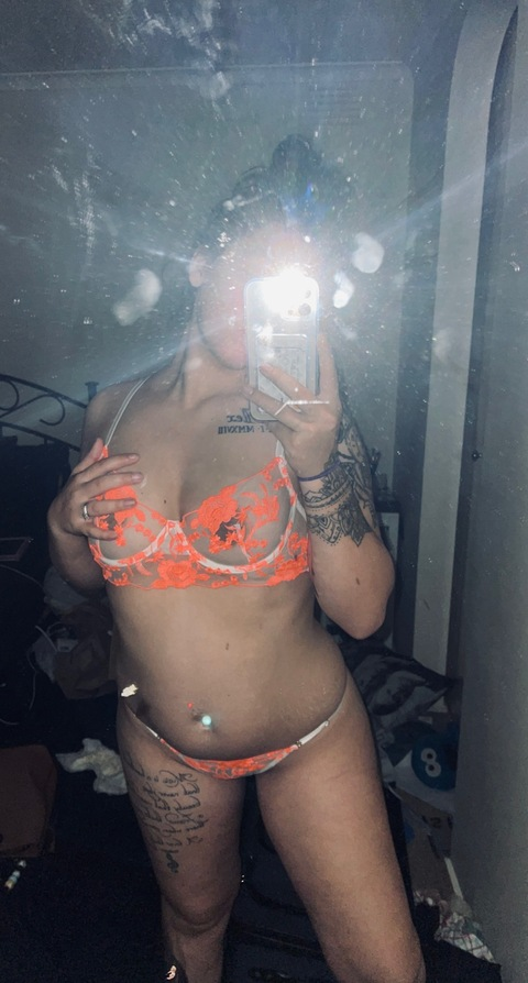 babymumma69 onlyfans leaked picture 2