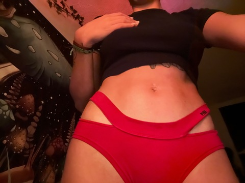 coolstorylindsey onlyfans leaked picture 2