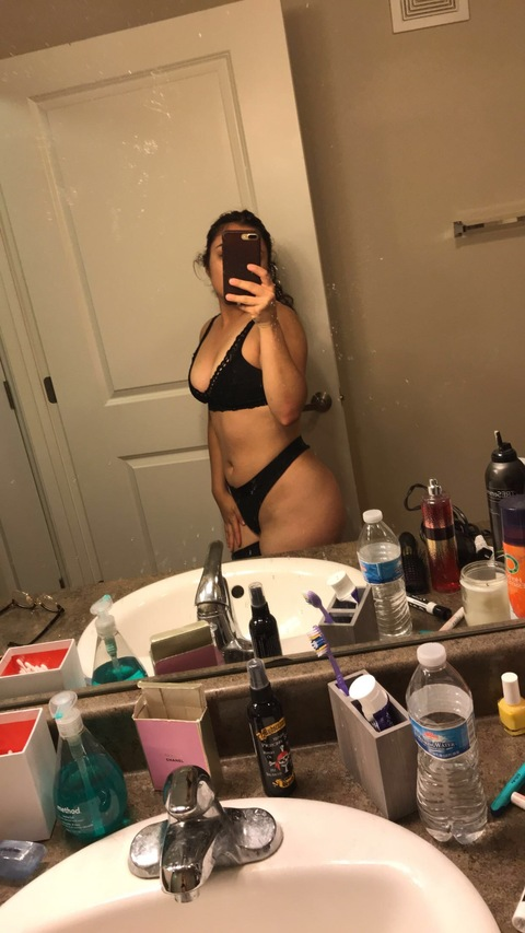 crazylatina onlyfans leaked picture 2