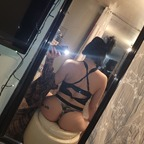 View deslynnie80 OnlyFans content for free 

 profile picture