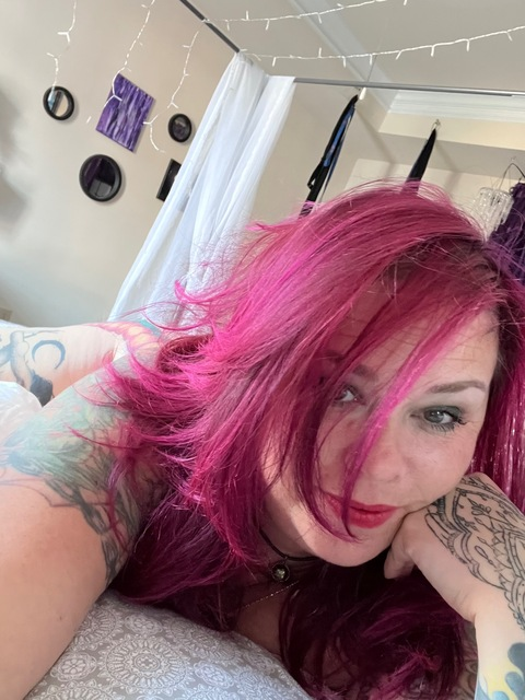 dragongirl77 onlyfans leaked picture 2