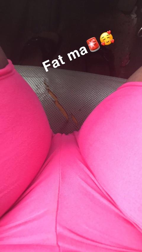 fatma1210 onlyfans leaked picture 2