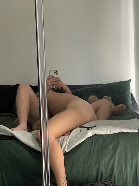 hazdangg onlyfans leaked picture 2