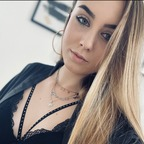 hollycluevip OnlyFans Leak (184 Photos and 32 Videos) 

 profile picture