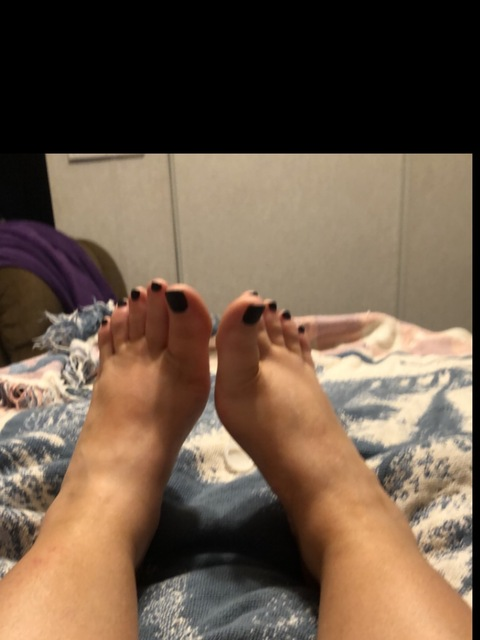 lollyla420 onlyfans leaked picture 2