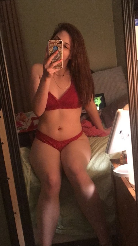 mariemaybe88 onlyfans leaked picture 2