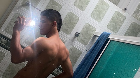 miguelgrisales12 onlyfans leaked picture 2