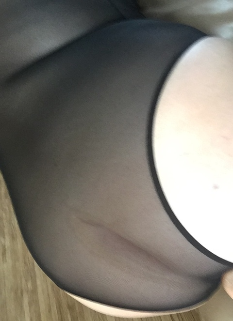 morgan_baby onlyfans leaked picture 2