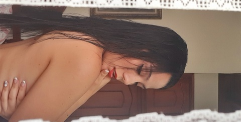 natalygilmazo1 onlyfans leaked picture 2
