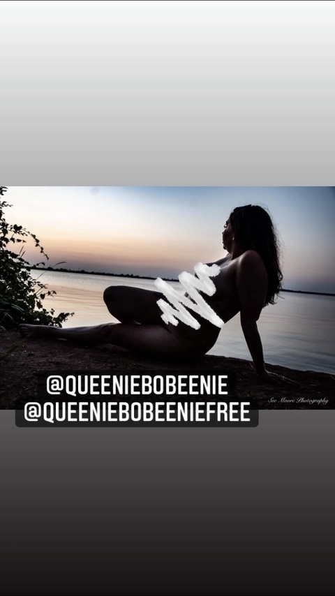 queeniebobeenie onlyfans leaked picture 2