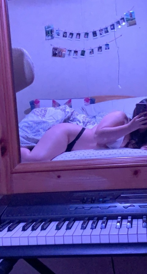shay.xoxo onlyfans leaked picture 2