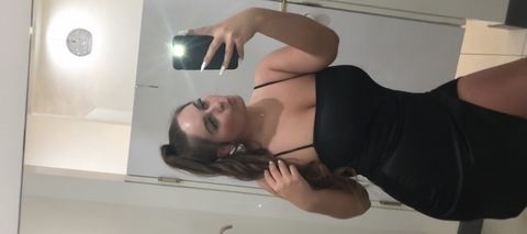 snowbunny-rose onlyfans leaked picture 2