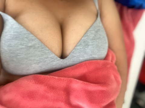sweetfeetoflove onlyfans leaked picture 2