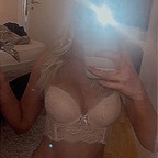 View Sandra Andersson (u38032236) OnlyFans 49 Photos and 32 Videos leaked 

 profile picture