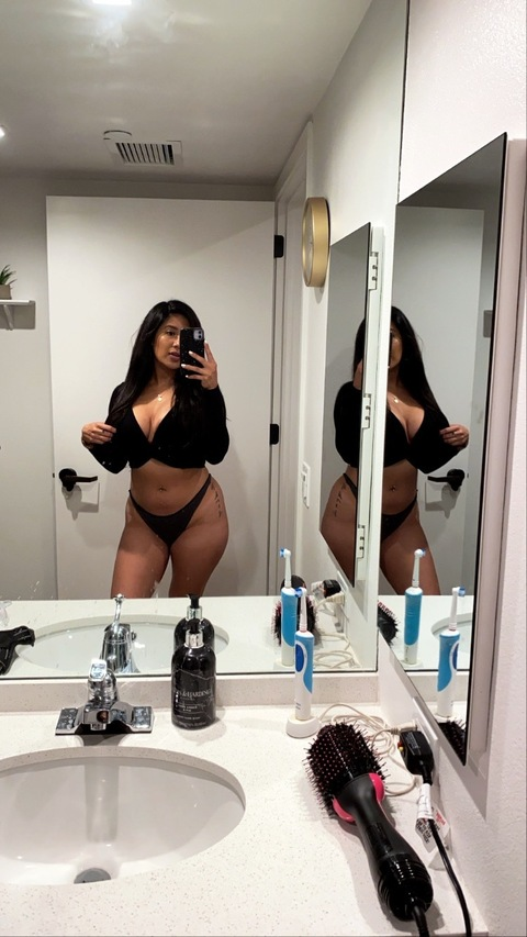 victoriajaay onlyfans leaked picture 2